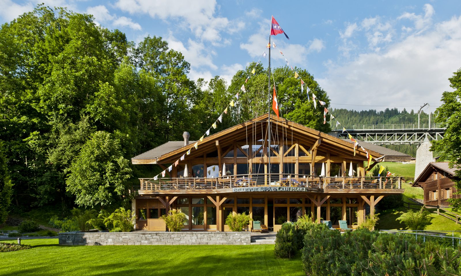 Actualizar 47+ imagen gstaad yacht club